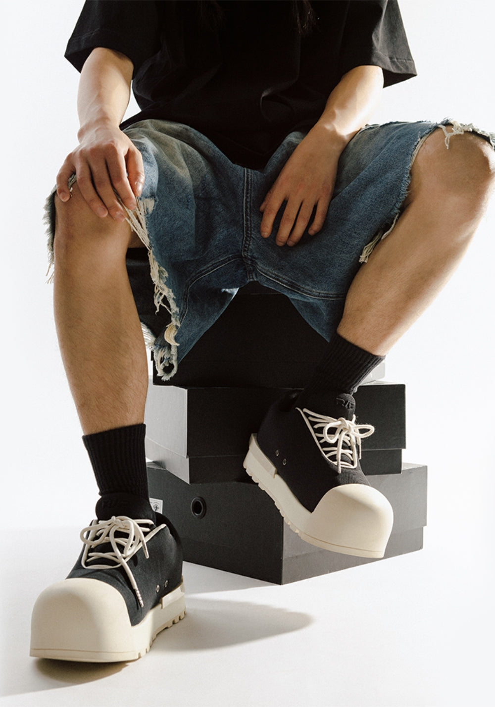 Sculpted-Toe Platform Low Boots - View 2
