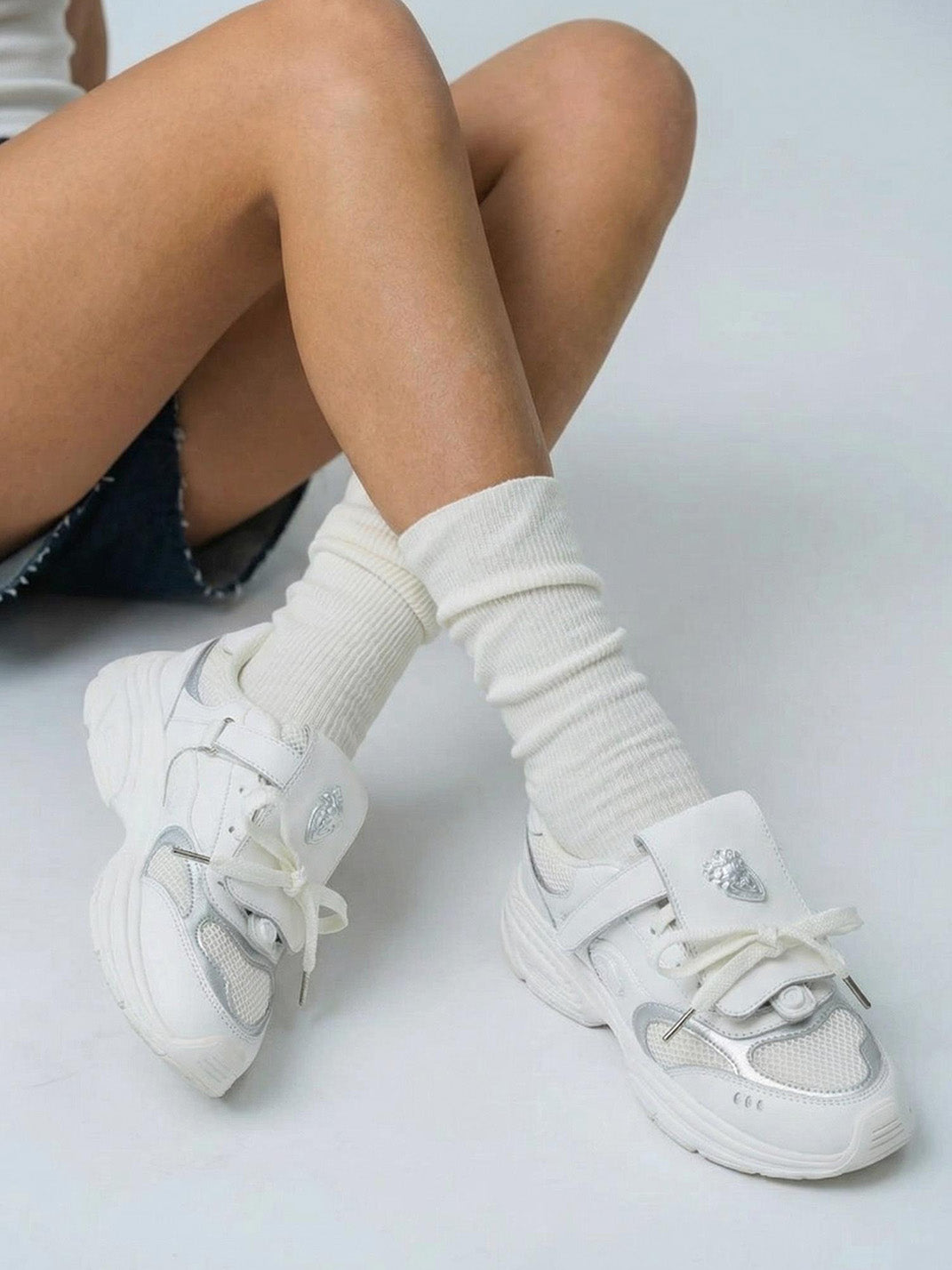 Air-Mesh Low-Top Sport Sneakers - View 2