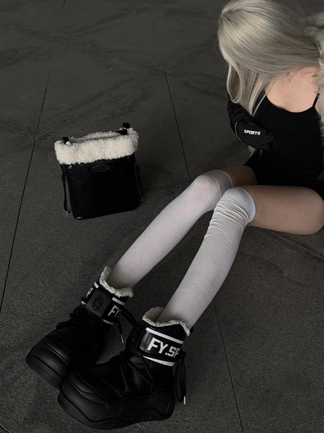 Faux-Fur Waterproof Chunky Moon Boots - View 4