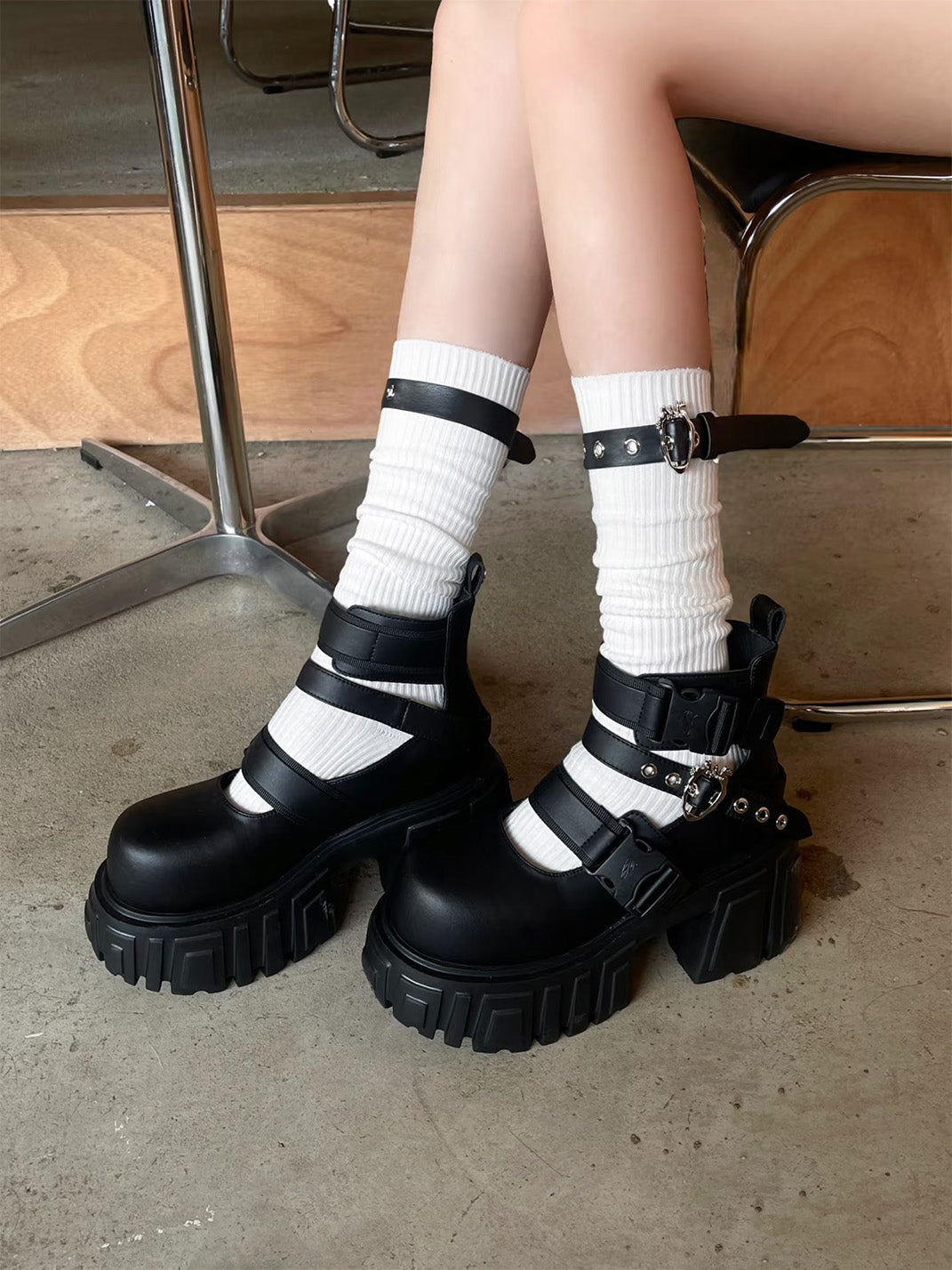 Night Queen 2.0 Buckled Platform Boots - View 5