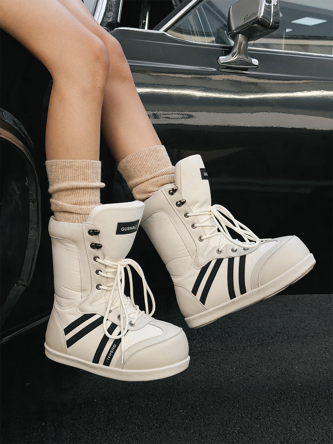 Fleece-Lined Graphic Lace-Up Snow Boots - View 3