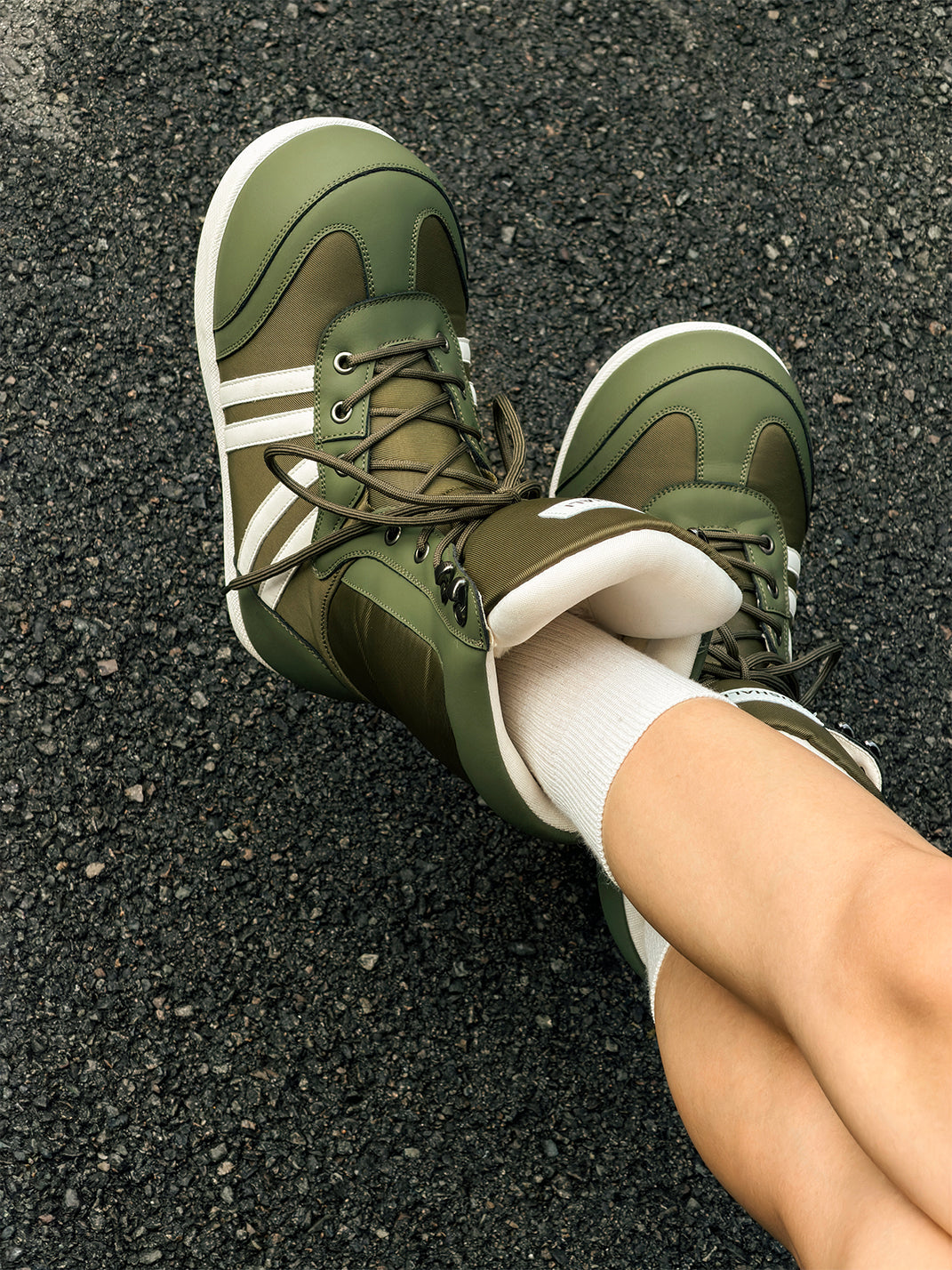 Fleece-Lined Graphic Lace-Up Snow Boots - View 8