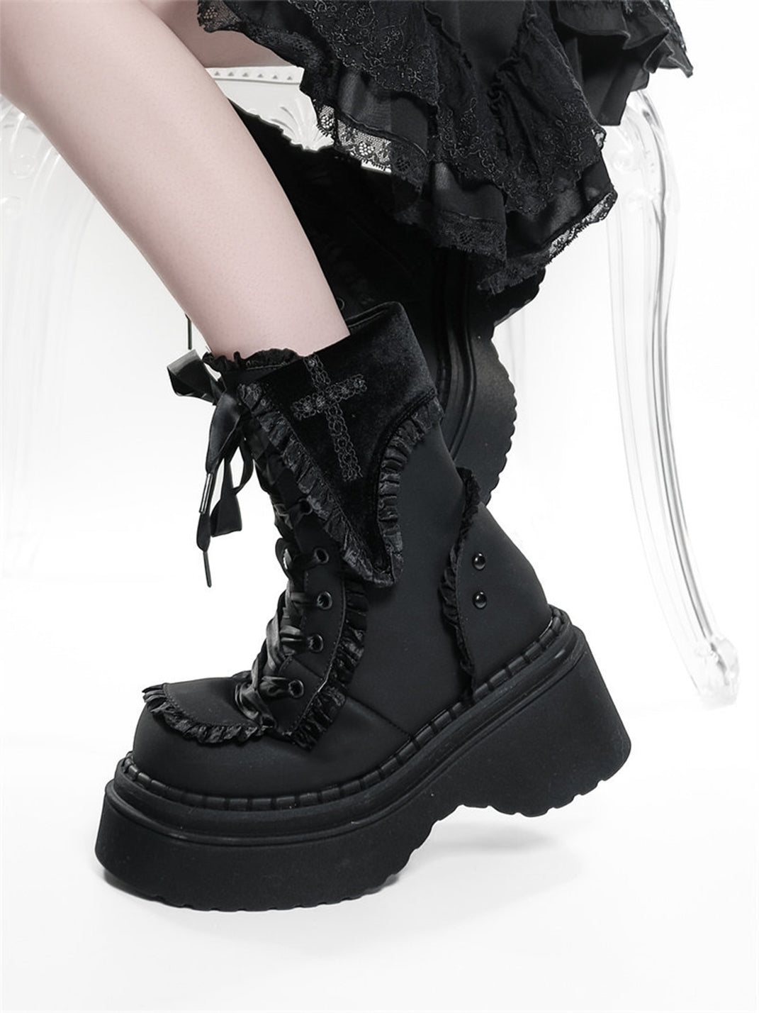 Cross-Applique Red-Lace Platform Combat Boots - View 12