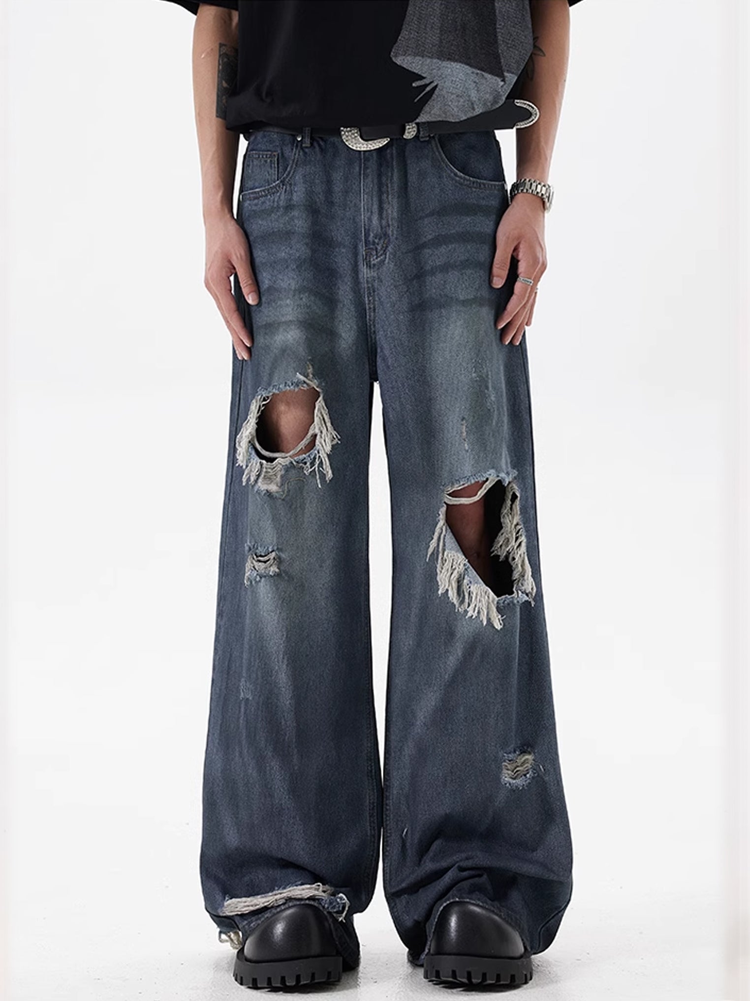 Distressed Wide-Leg Baggy Denim Jeans