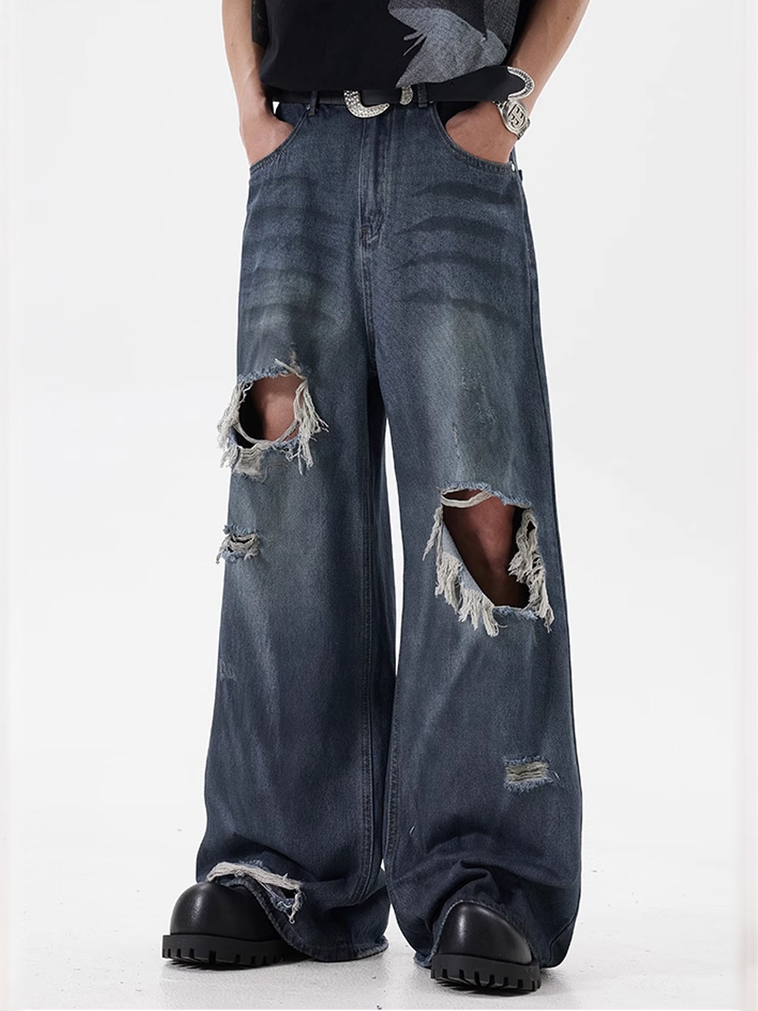 Distressed Wide-Leg Baggy Denim Jeans