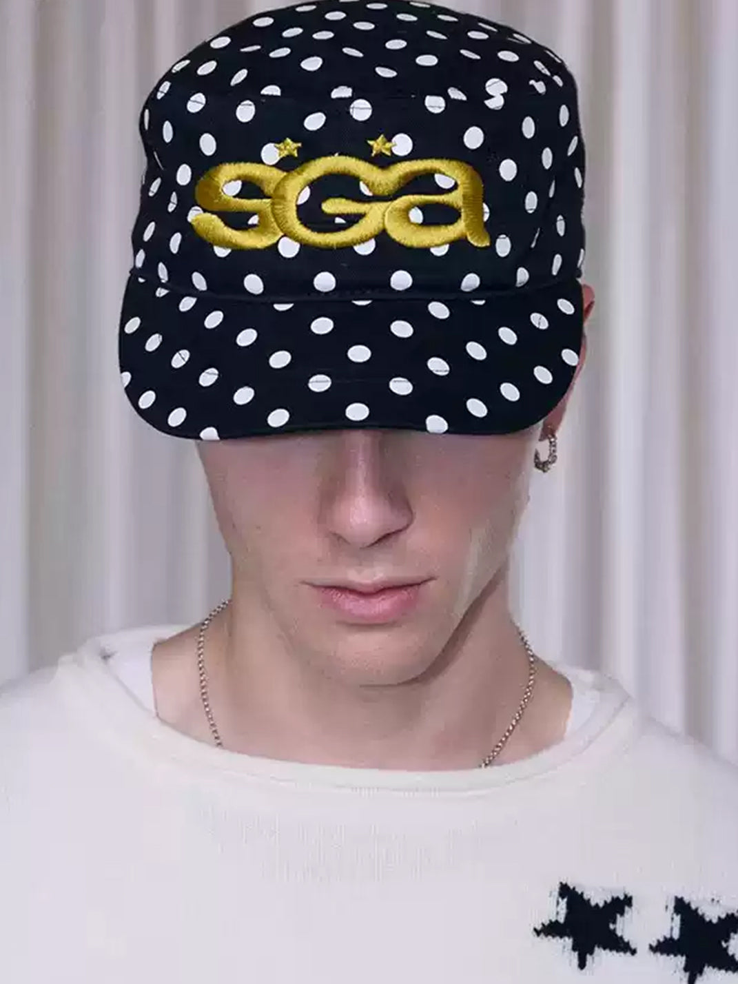 Polka-Dot Embroidered Vintage Flat-Top Cap - View 3