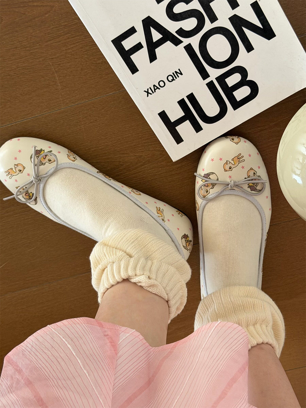 Illustrated Ribbon Square-Toe Ballet Flats - View 6