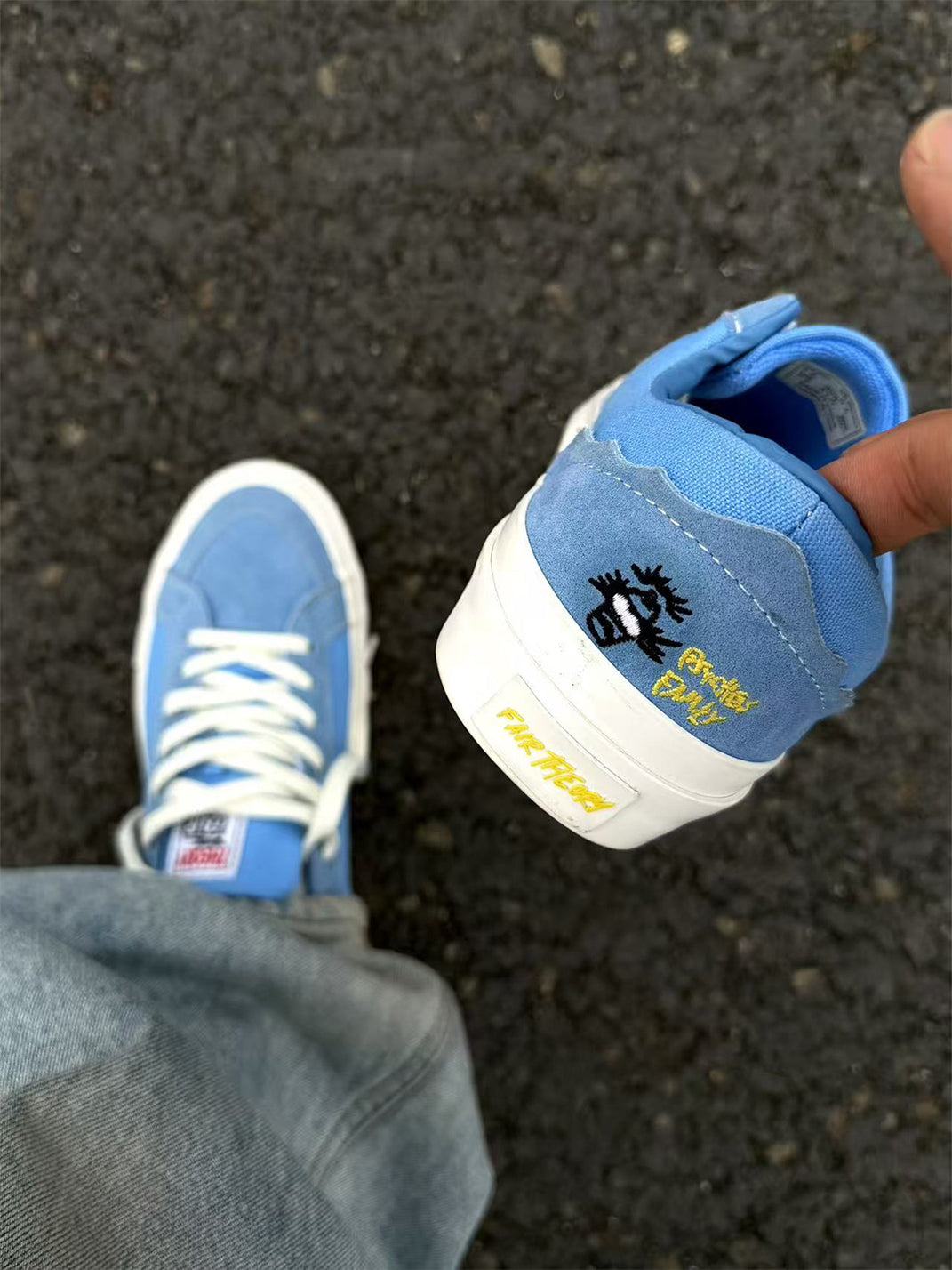 Afro-Embroidered Casual Skate Sneakers - View 5