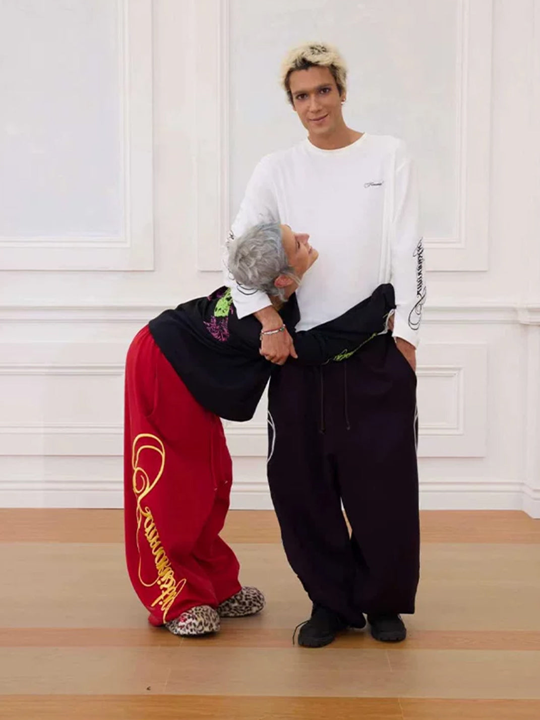 Side-Embroidered Straight-Leg Sweatpants - View 7