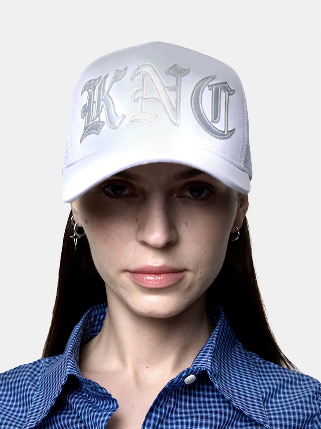 Gothic-Logo Mesh Trucker Cap - View 2