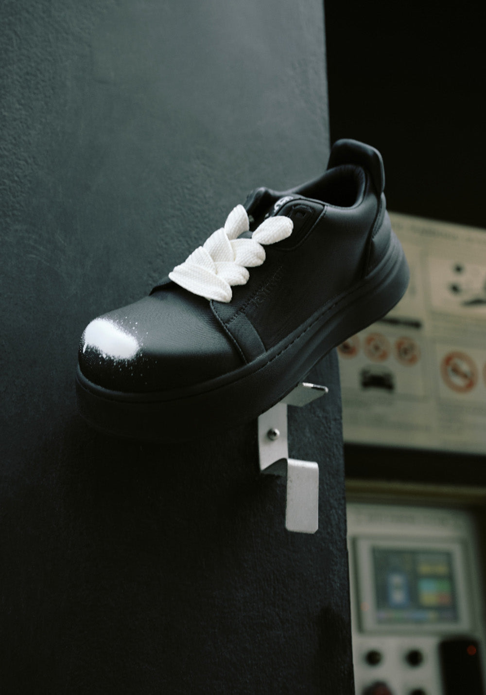 Spray-Finish Leather Platform Derby Shoes - View 5