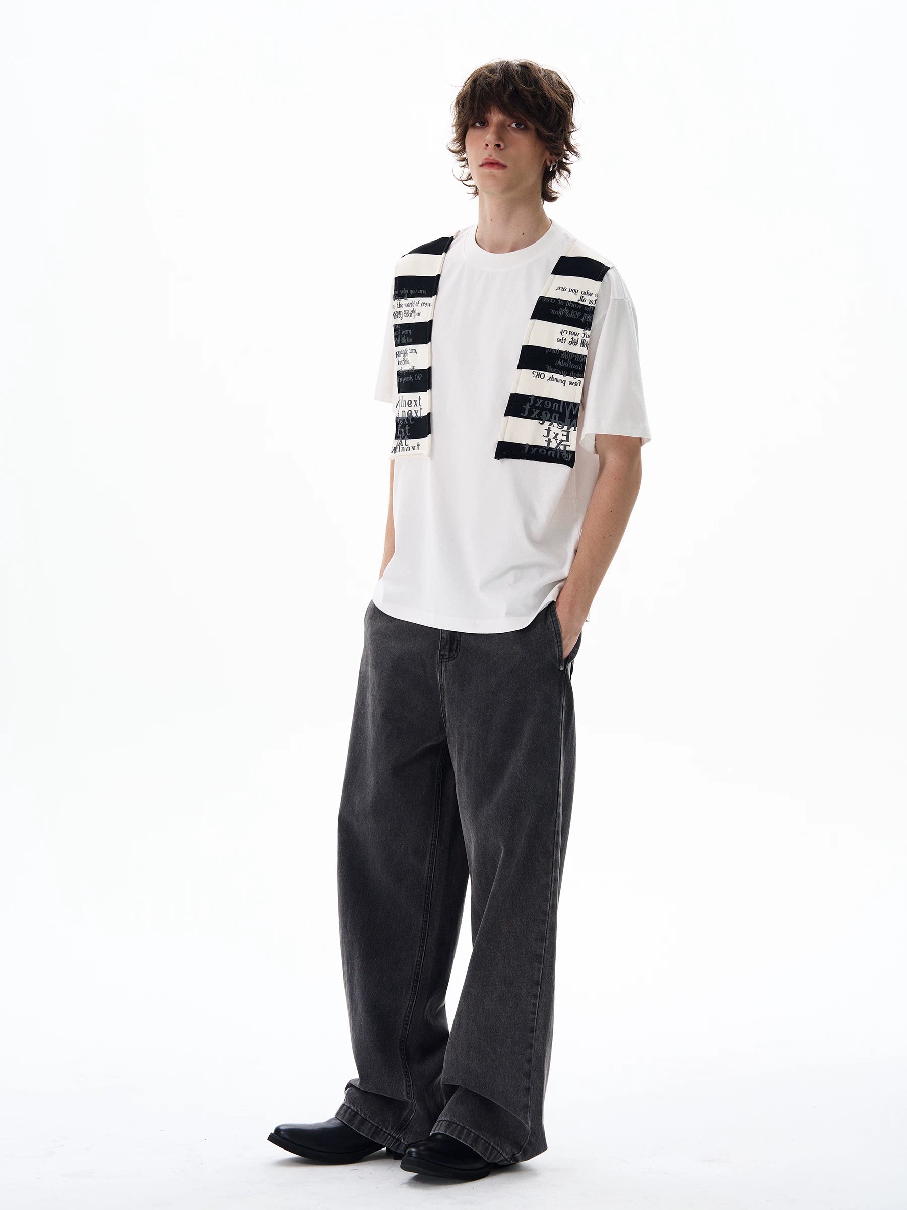 Patch-Panel Graphic T-Shirt product view 2