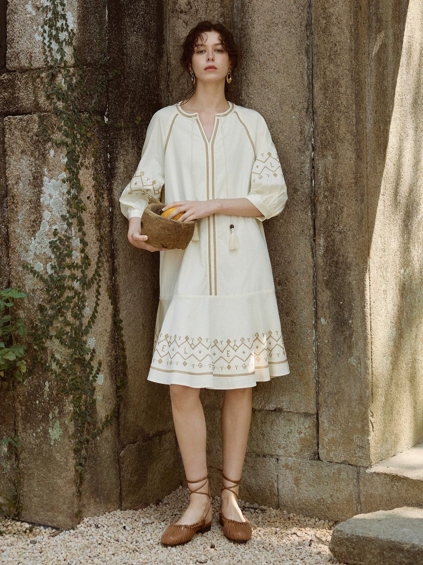 Embroidered Balloon-Sleeve Shift Dress product view 1