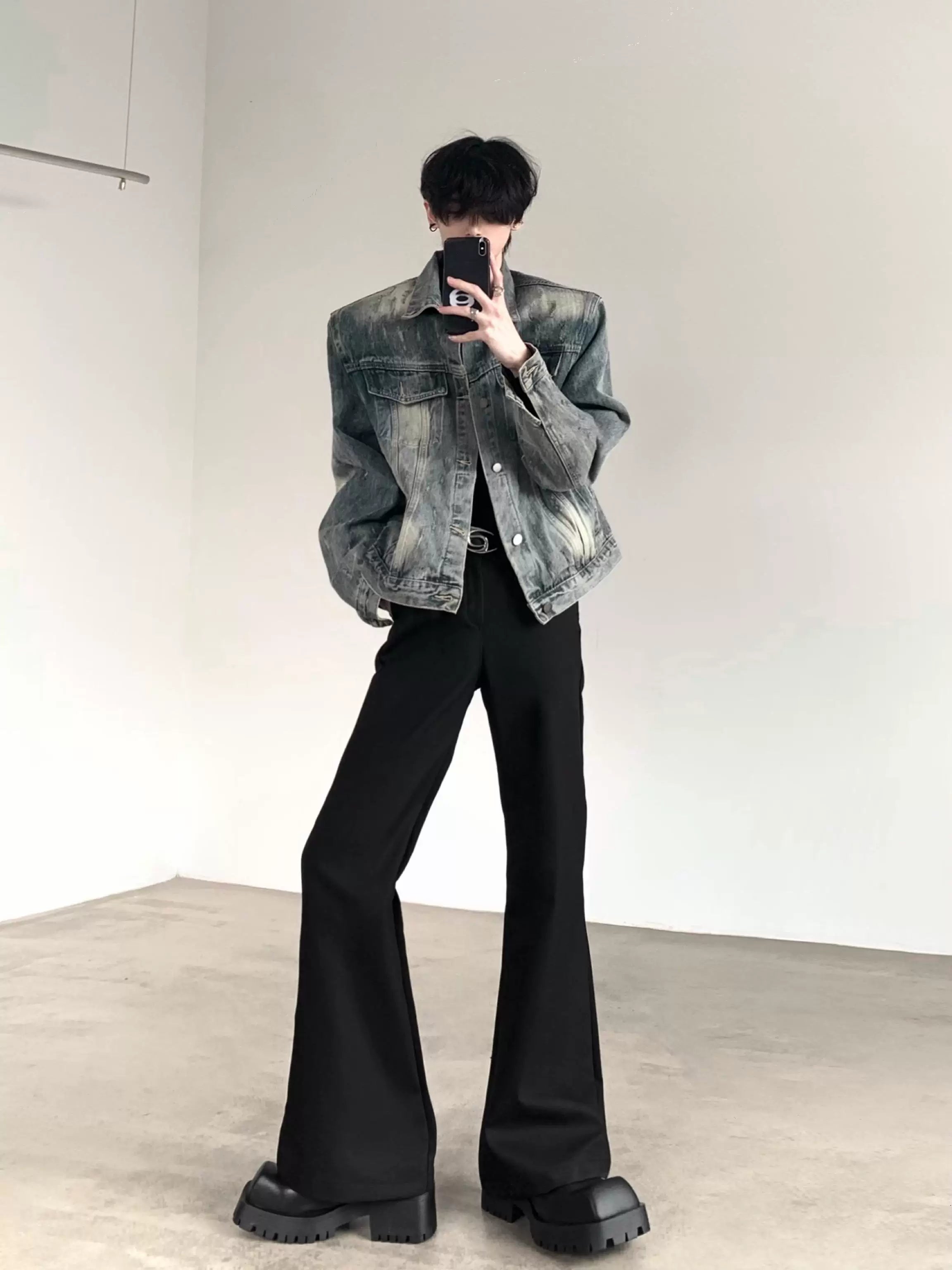 Washed Denim Shoulder-Pad Jacket product view 3