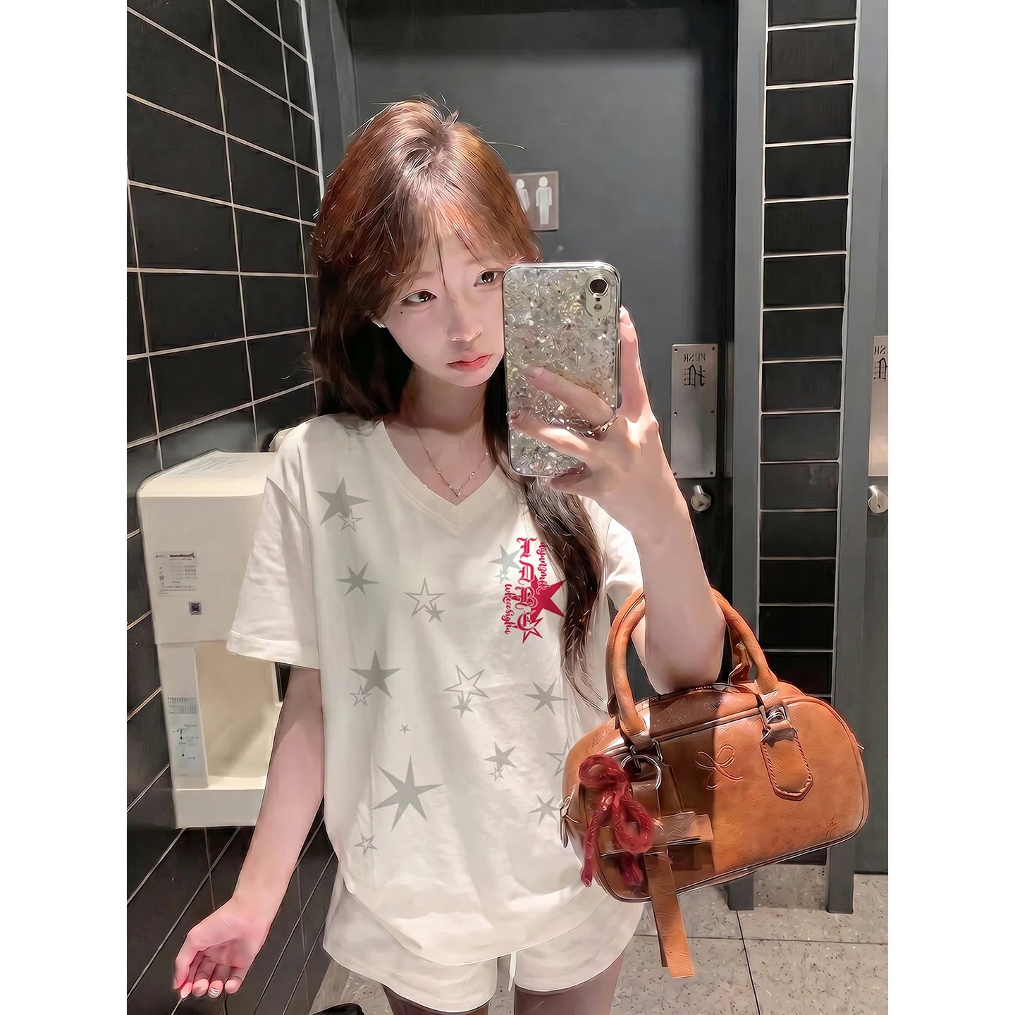 Star-Print V-Neck T-Shirt product view 6