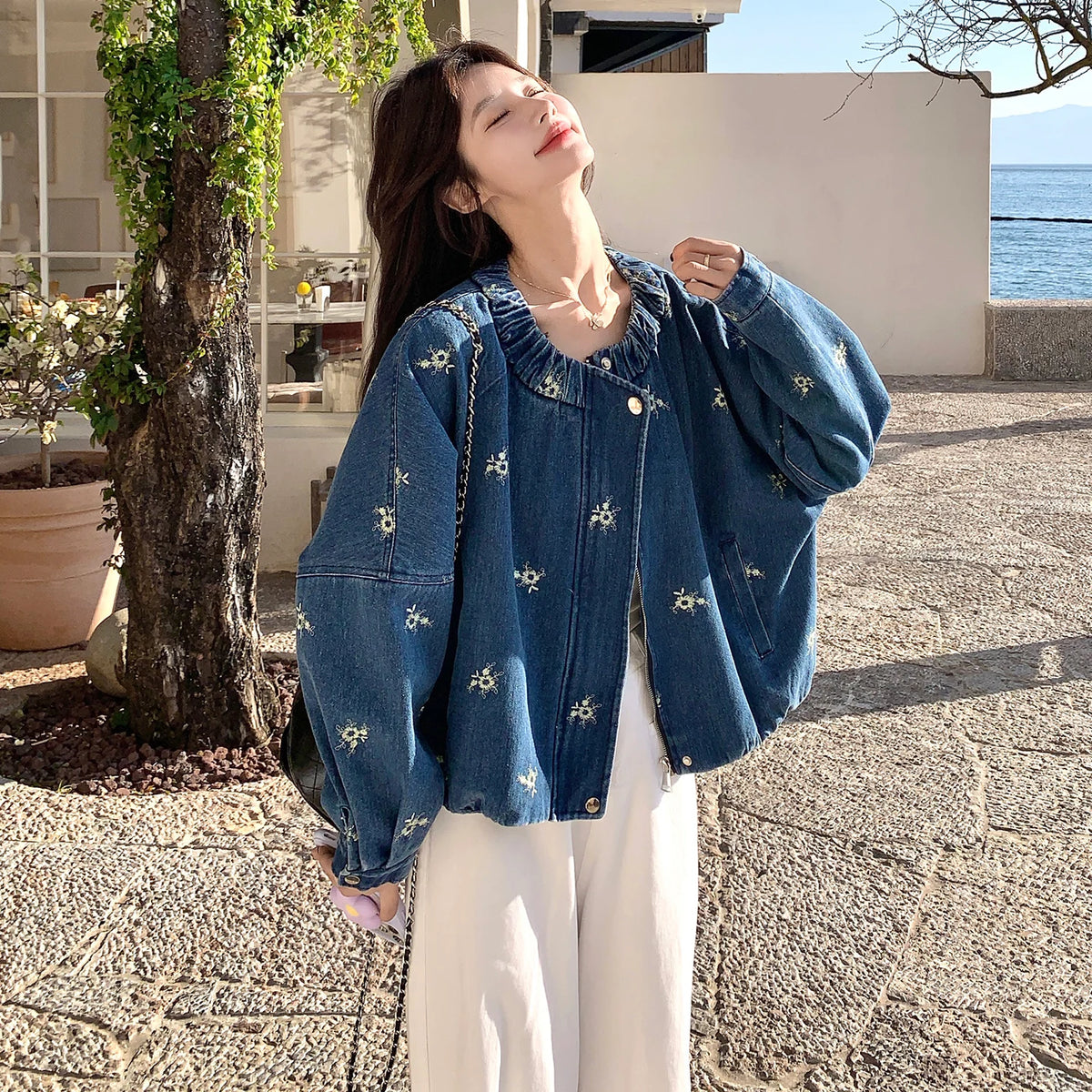 Embroidered Balloon-Sleeve Denim Jacket product view 6