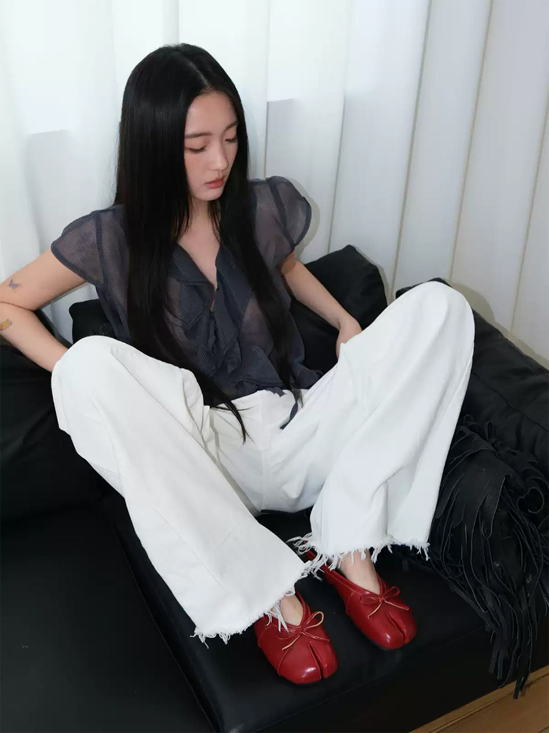 Bow-Strap Tabi-Toe Slip-On Mules - View 16