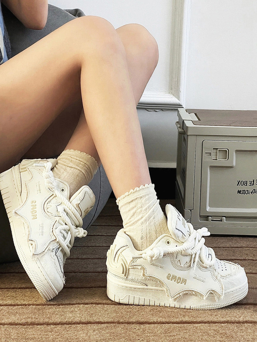White Bat-Panel Platform Sneakers - View 3