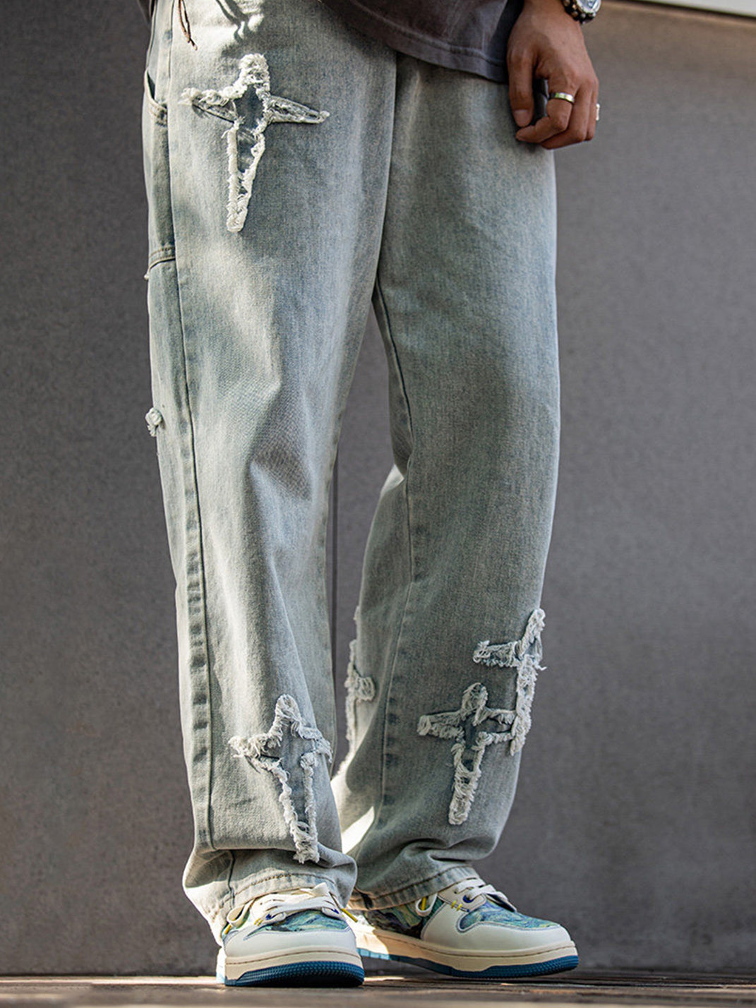 Landscape-Panel Retro Low-Top Skate Sneakers - View 2