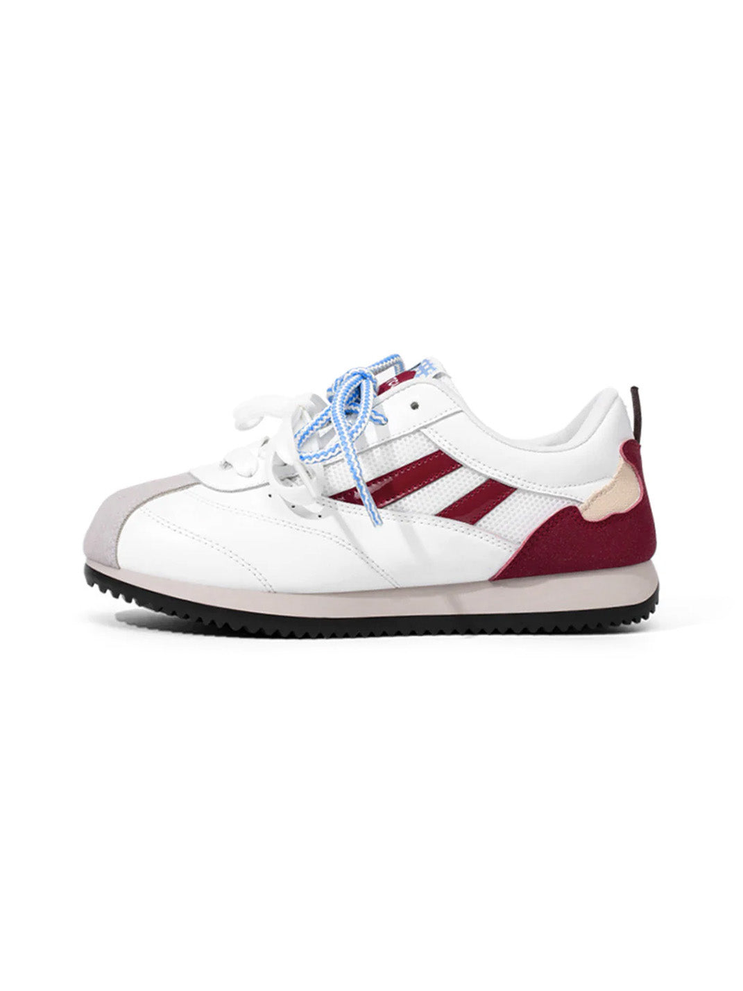 Apple-Detail Mesh Retro Runner Sneakers