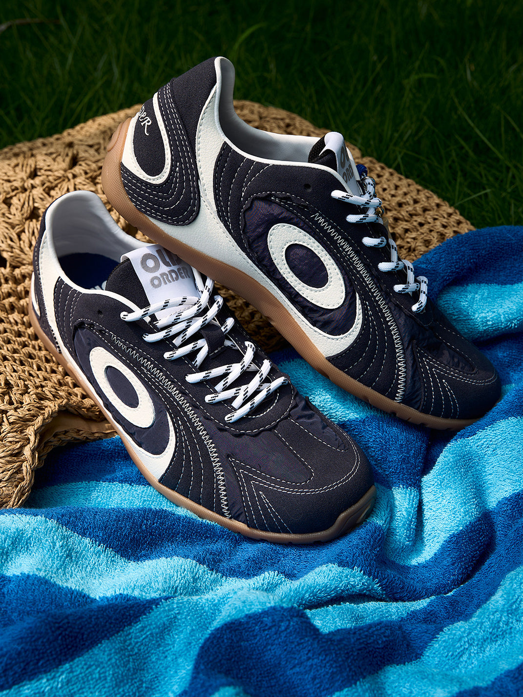 Navy Swirl-Panel Low-Profile Trainers - View 14