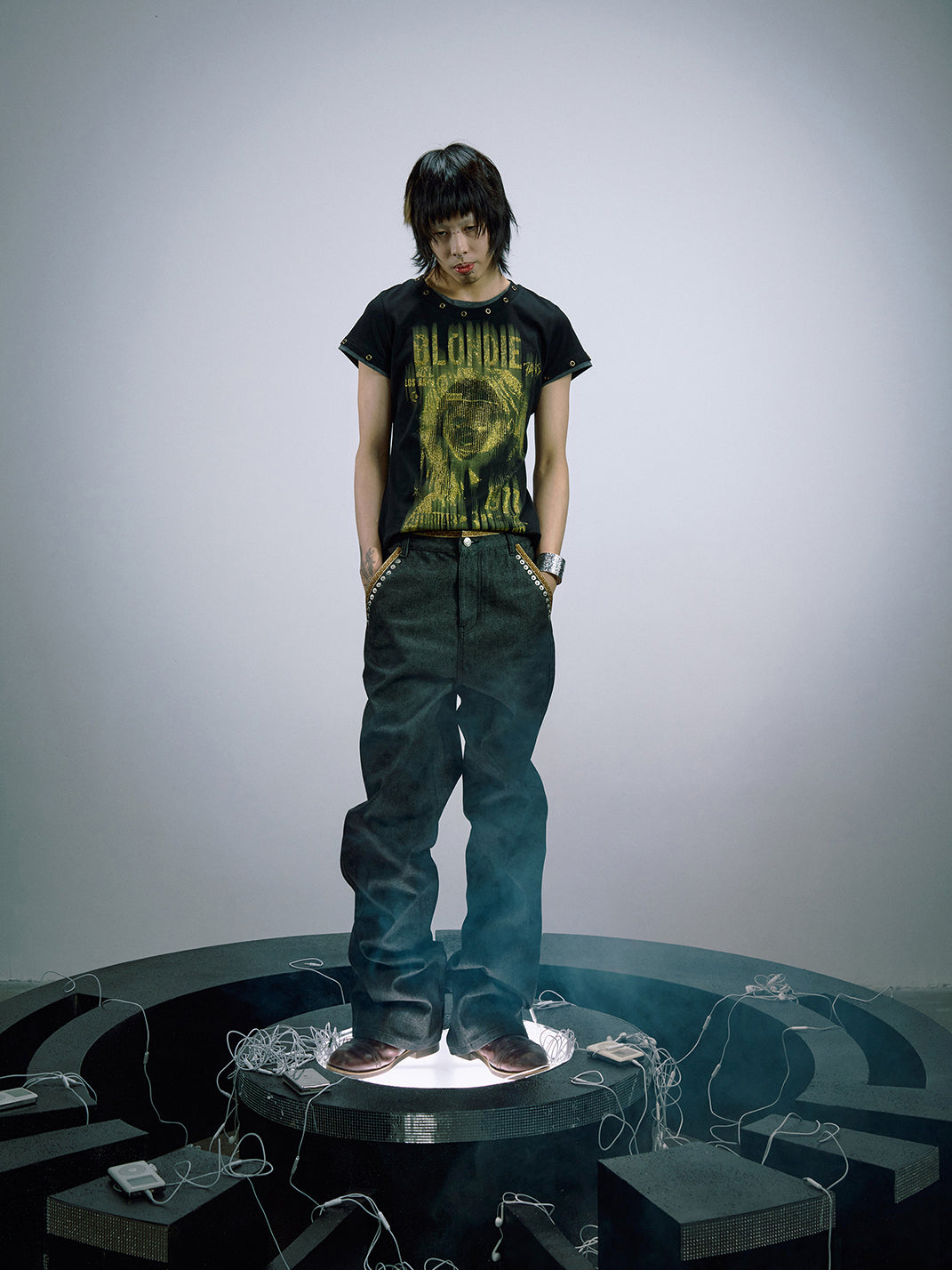 Foil-Portrait Layered-Sleeve T-Shirt - View 6