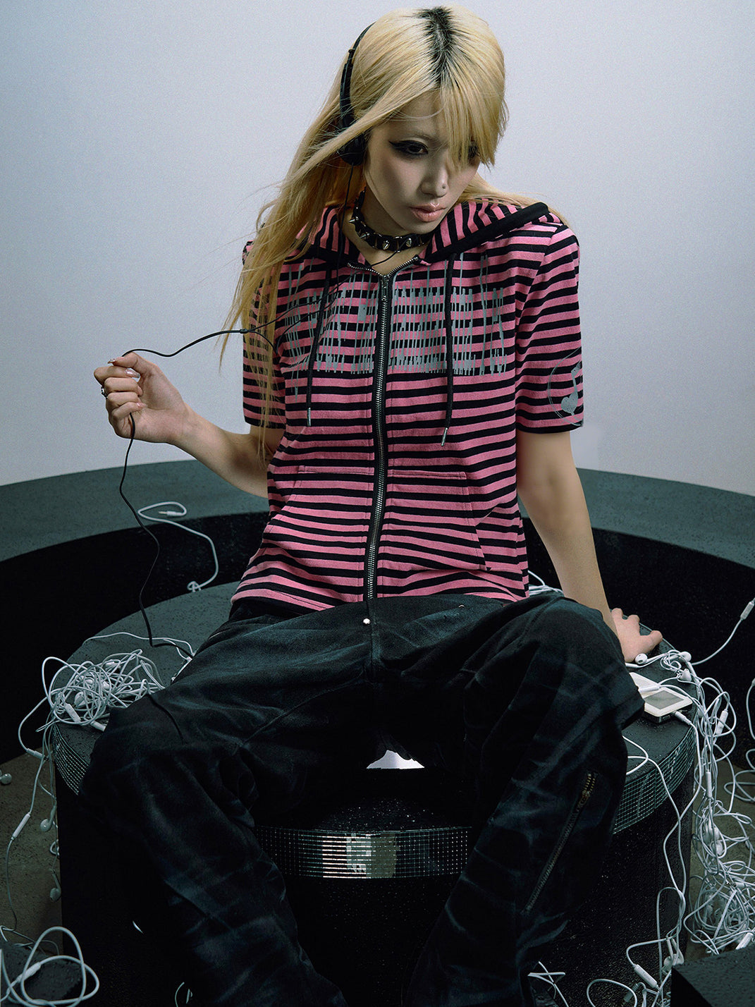 Striped Short-Sleeve Hooded T-Shirt - View 11