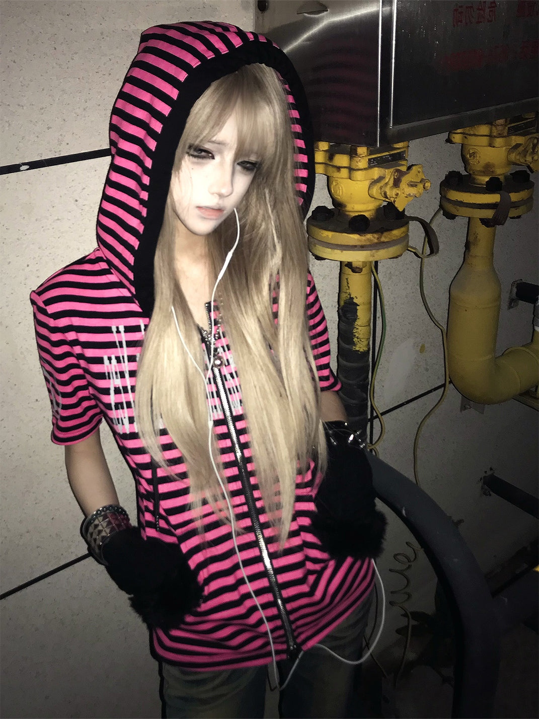 Striped Short-Sleeve Hooded T-Shirt - View 14