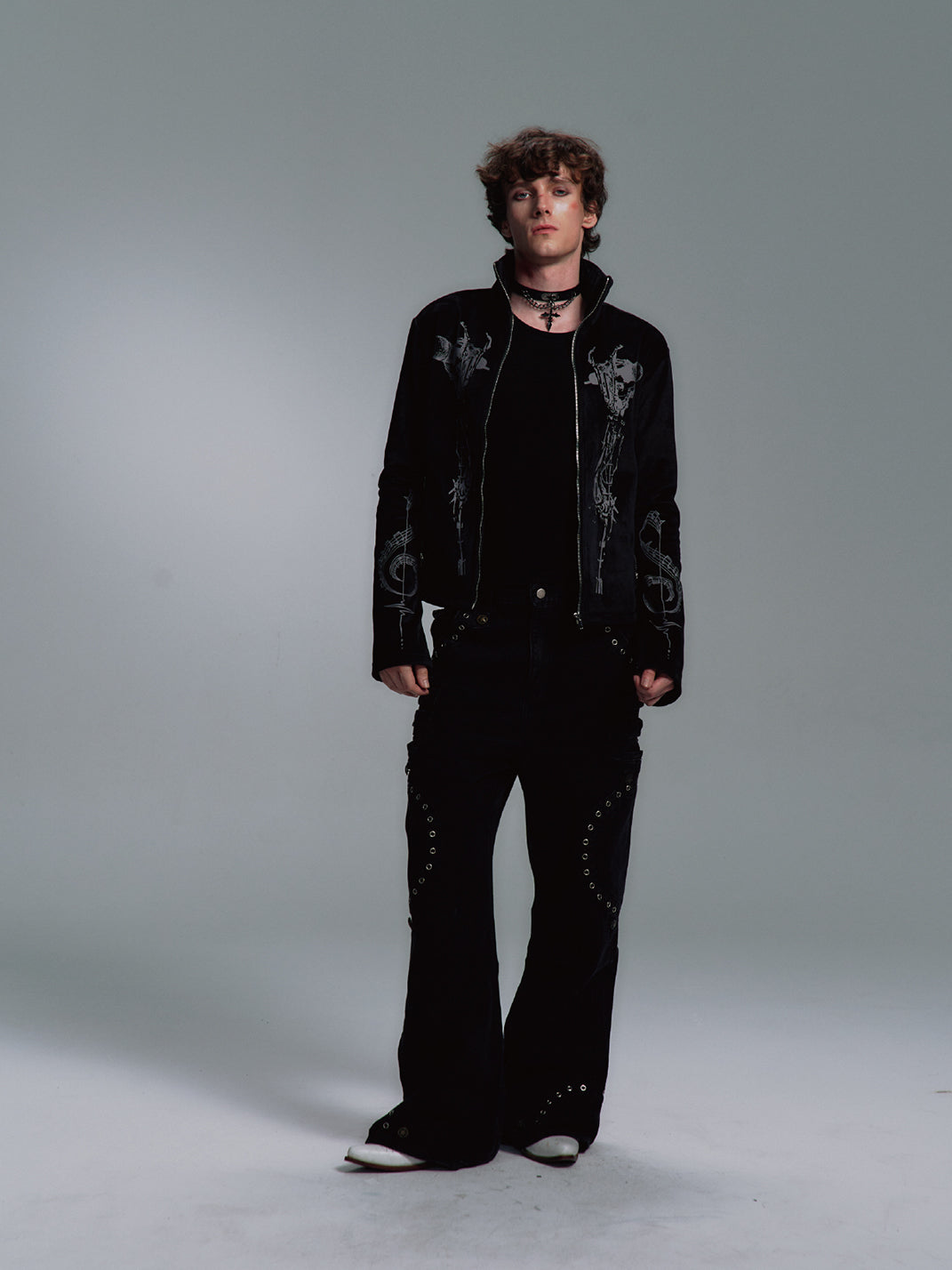 Skull Singer Music-Note Velvet Zip Jacket - View 11