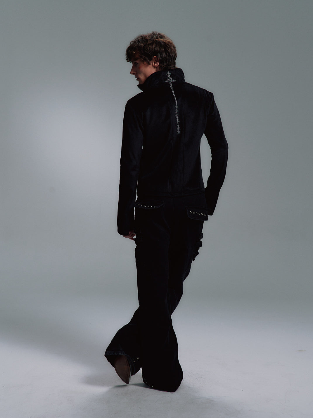 Skull Singer Music-Note Velvet Zip Jacket - View 12