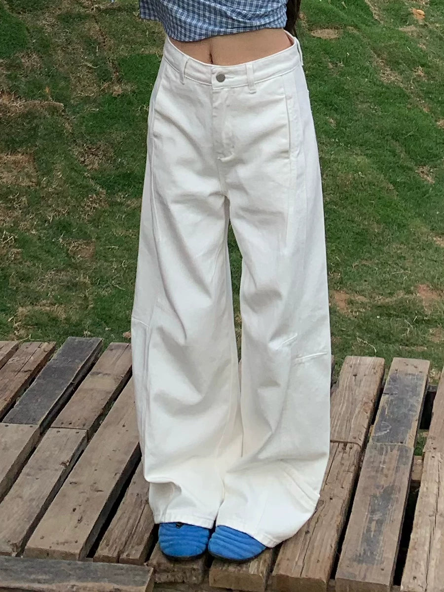 White panel-seam wide-leg jeans front view
