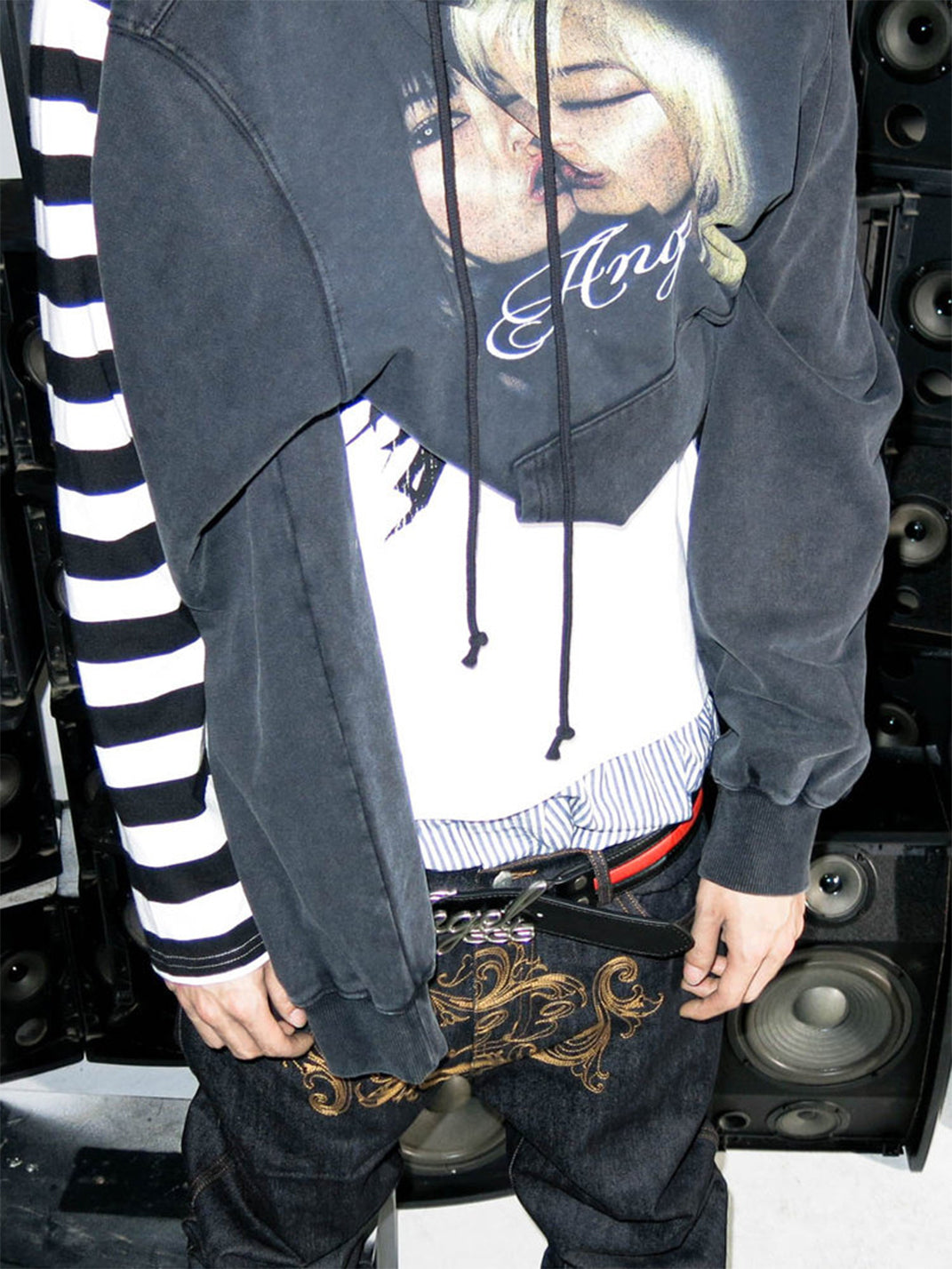 Distressed Portrait Graphic Sweatshirt - View 6