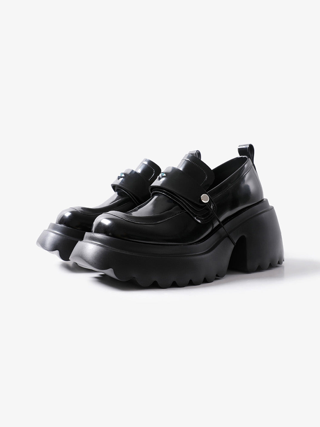 Black Ocular-Accent Lug-Sole Loafers