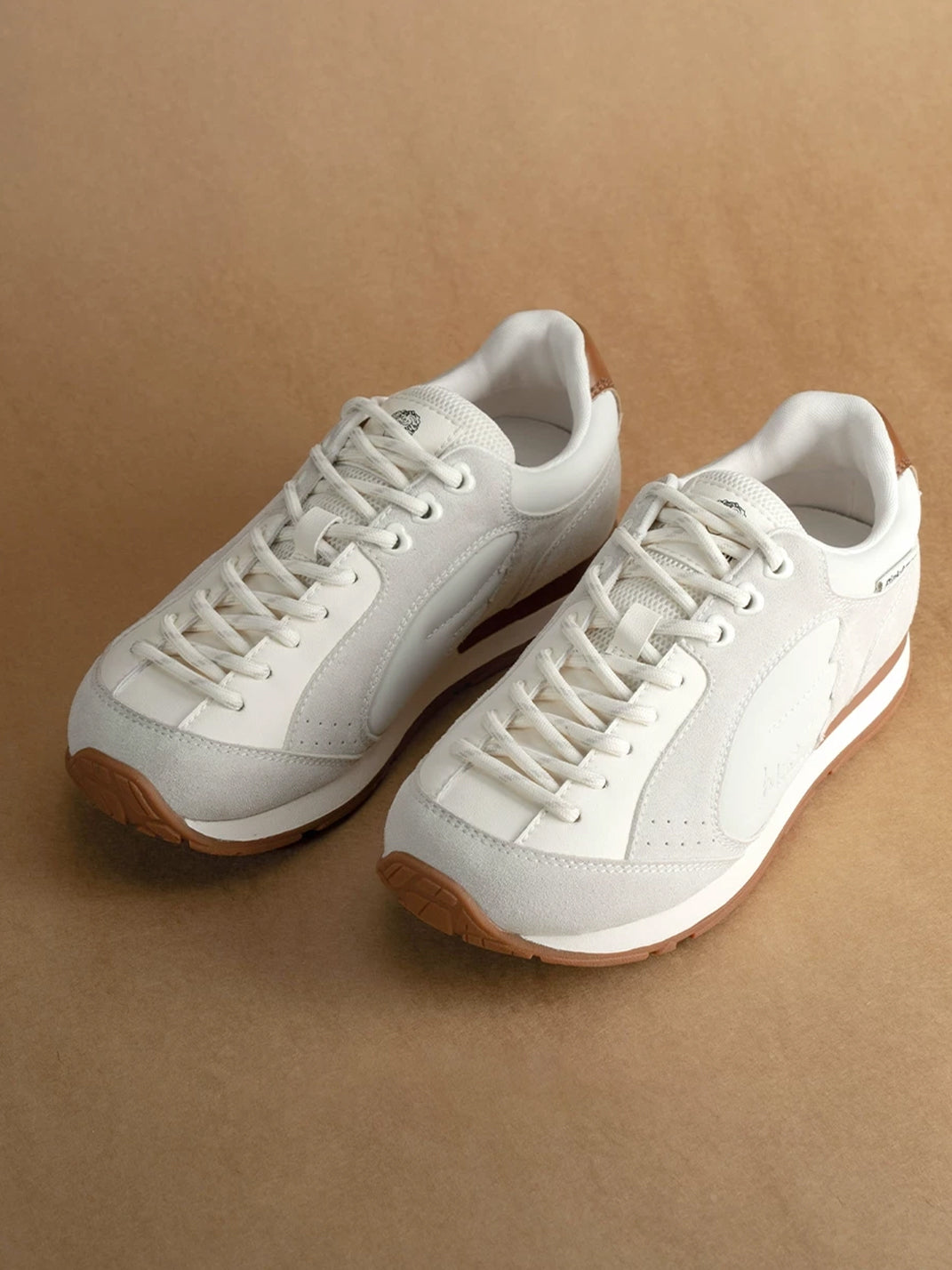Wing-Panel Retro Court Sneakers - View 11