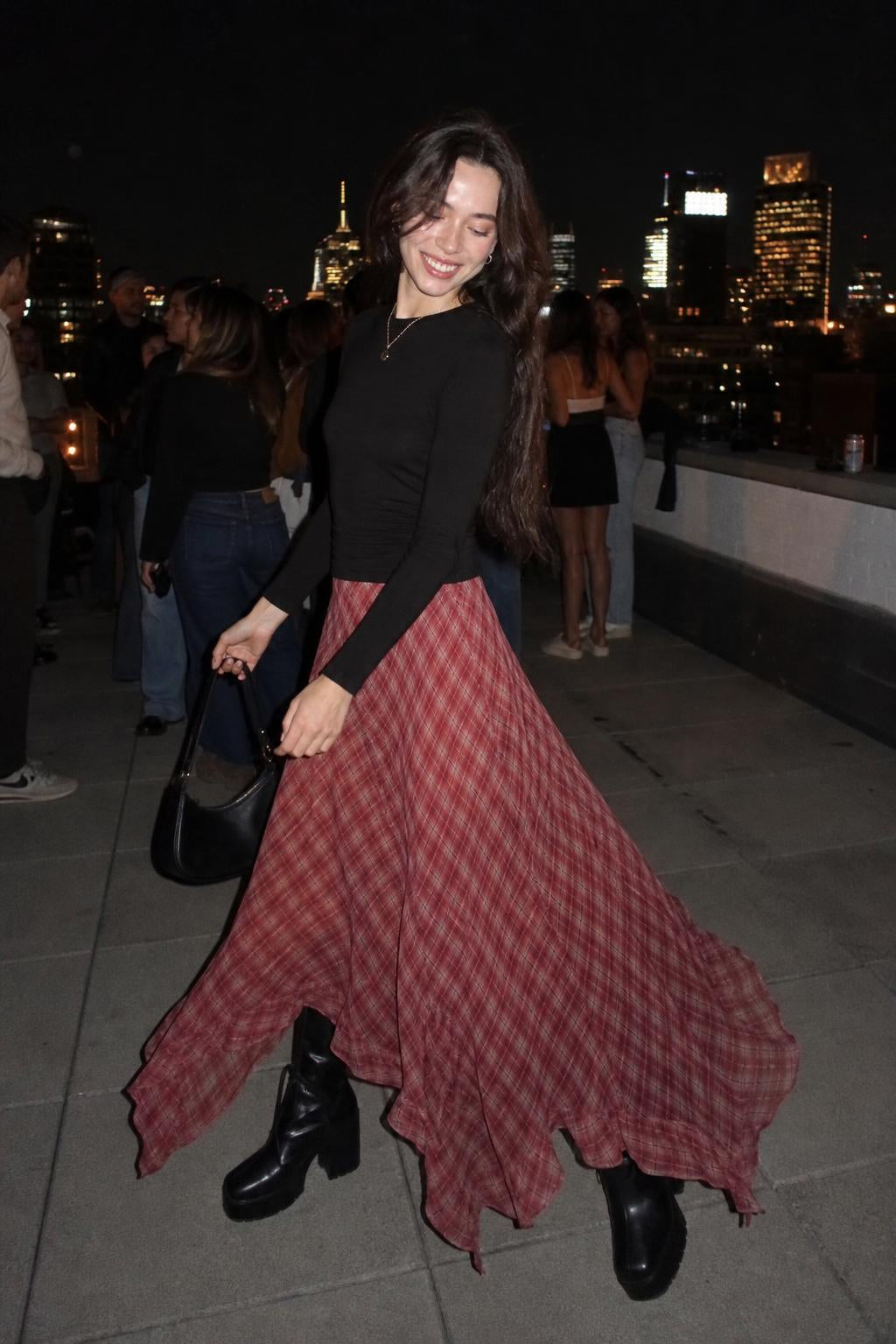Plaid Chiffon Asymmetric Hem Skirt UGC showcase 4