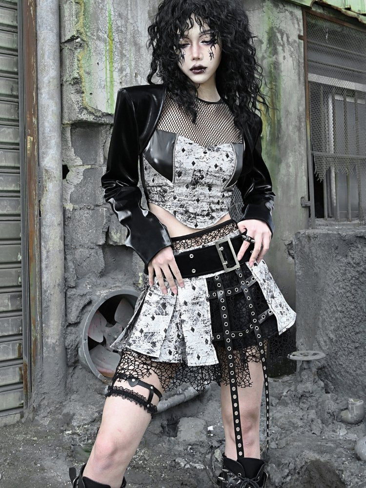 Gothic Lace Trim Pleated Mini Skirt