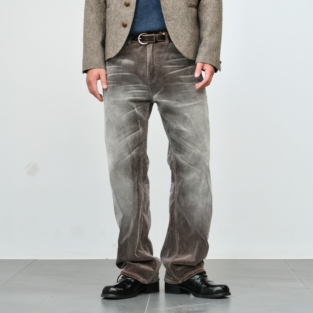 Faded Straight Leg Corduroy Pants - Coffee 2