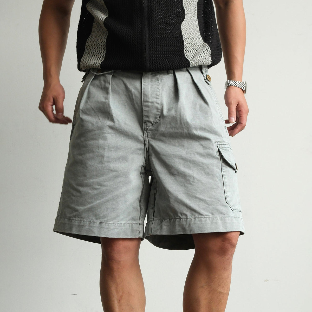 Washed Cotton Pleated Cargo Shorts - variant view 2