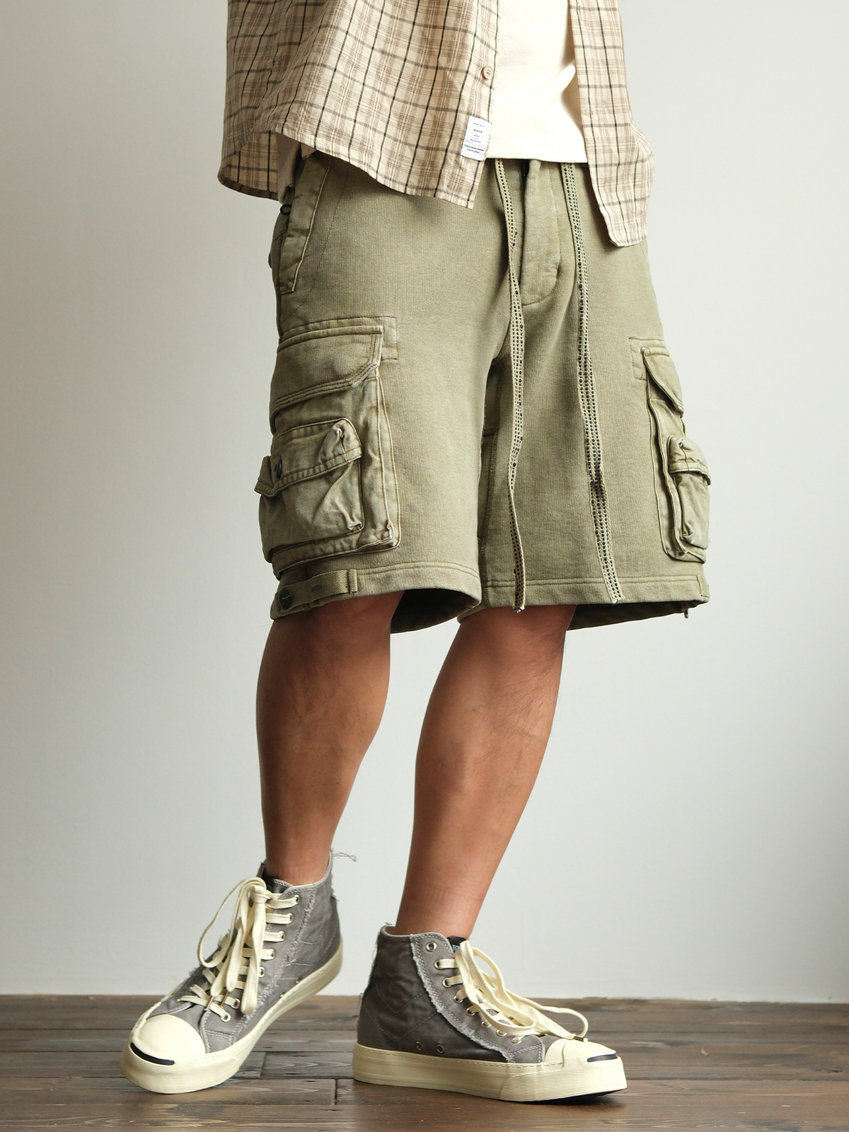 Drawstring Cotton Utility Cargo Shorts - product view 13