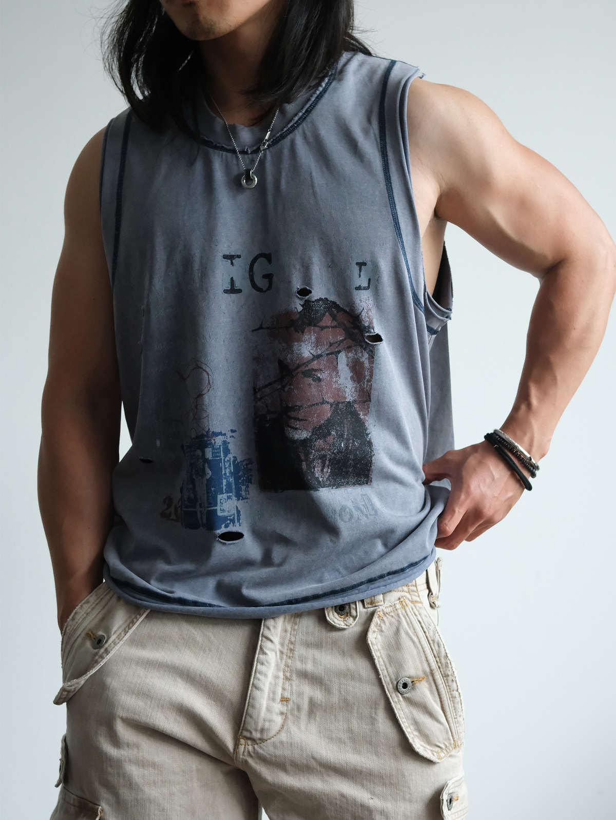 Raw Edge Distressed Graphic Tank - product view 12