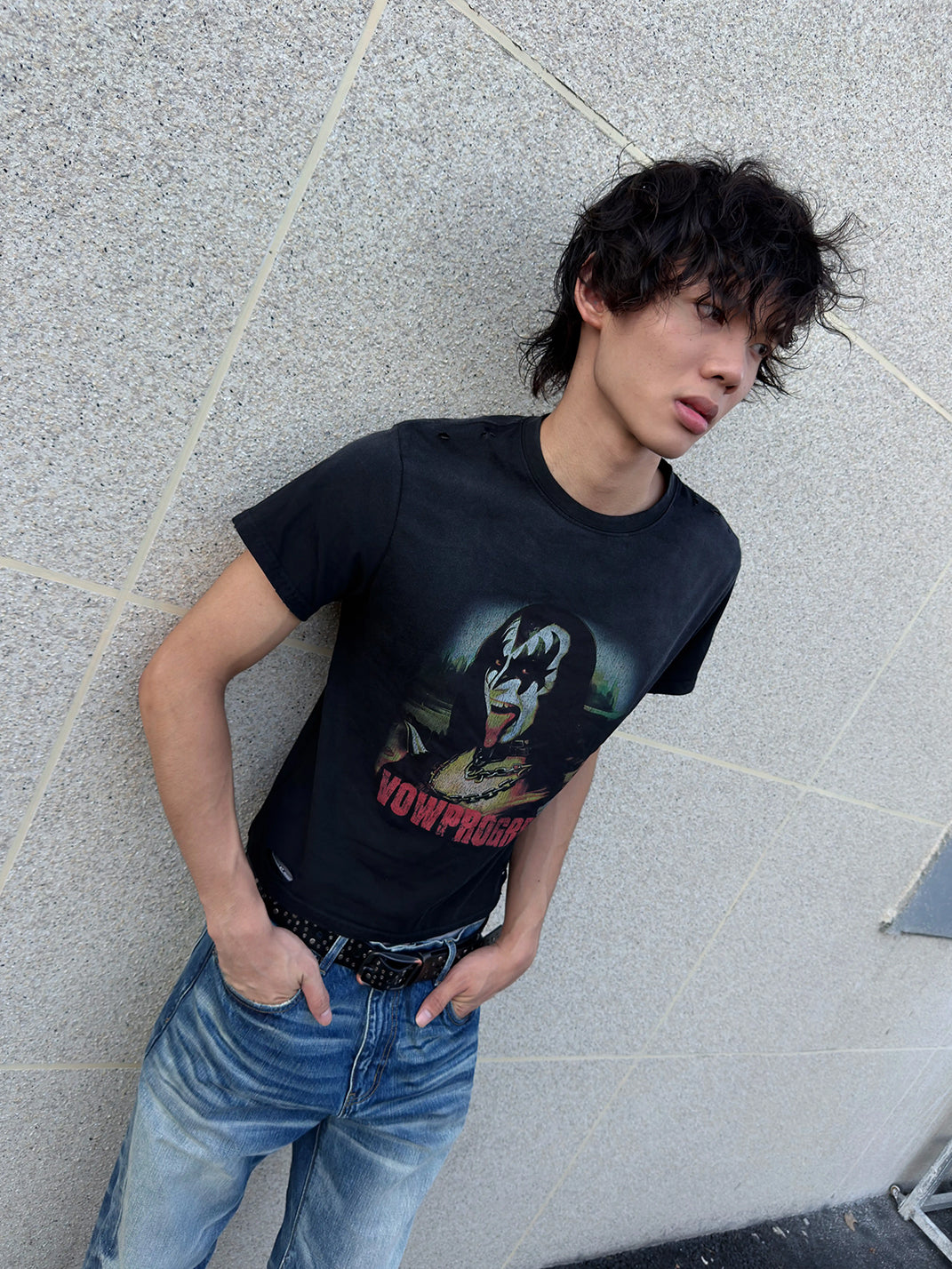 Dark Mona Lisa Distressed Graphic Tee — view 4