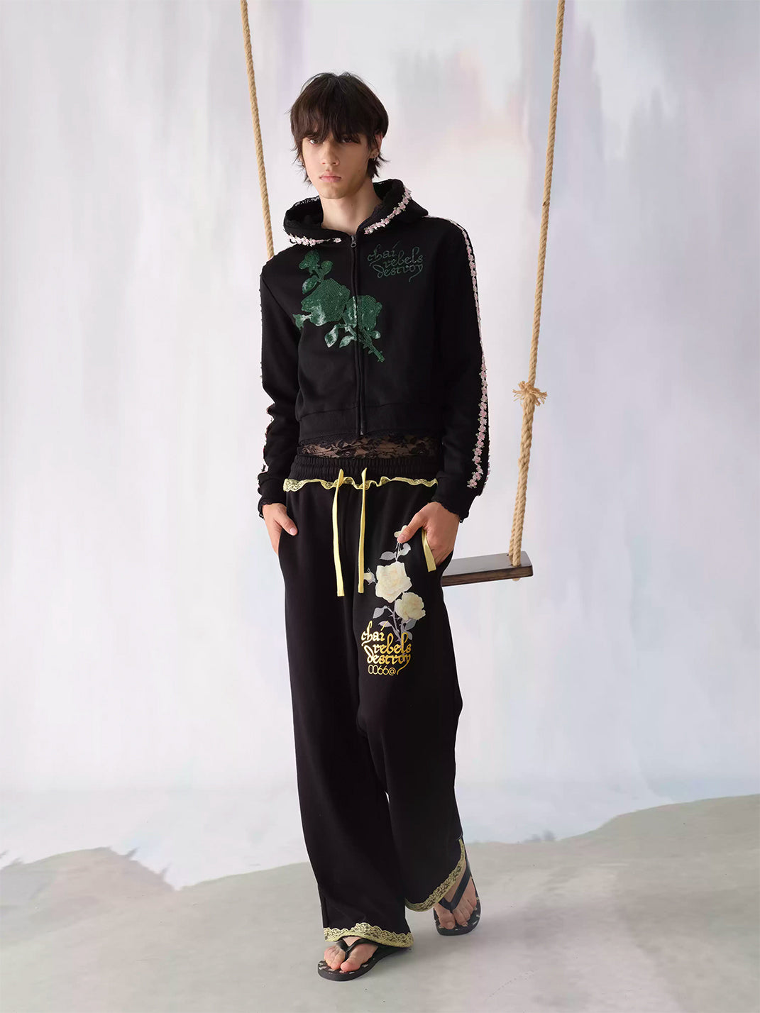 Yellow Lace Rose-Graphic Wide-Leg Sweatpants — view 4