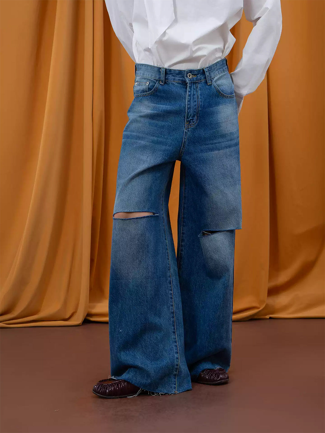 Blue Knee Slit Frayed Hem Wide Jeans - view 1
