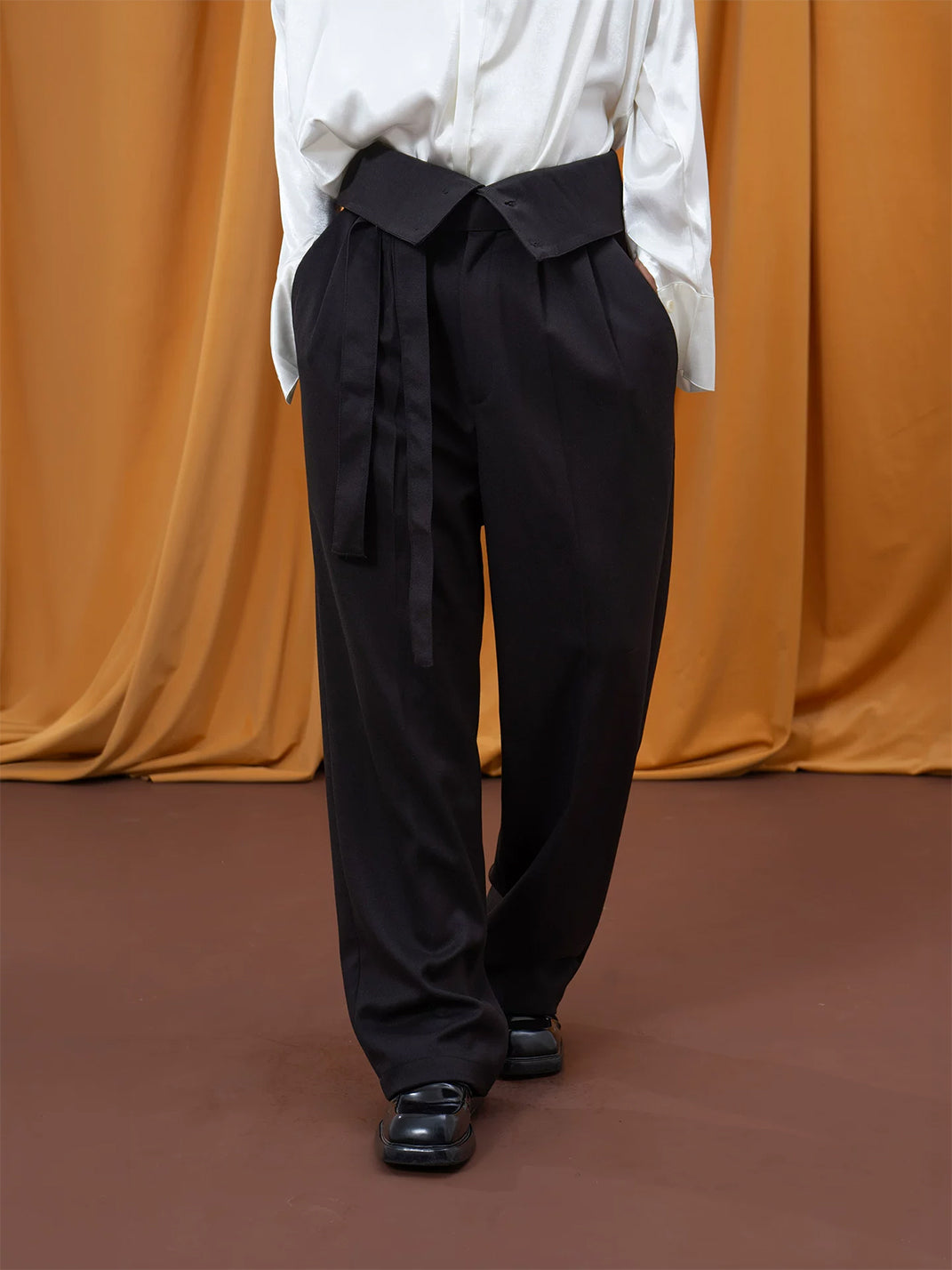 Foldover Waist Tie Belt Pleated Trousers - view 5