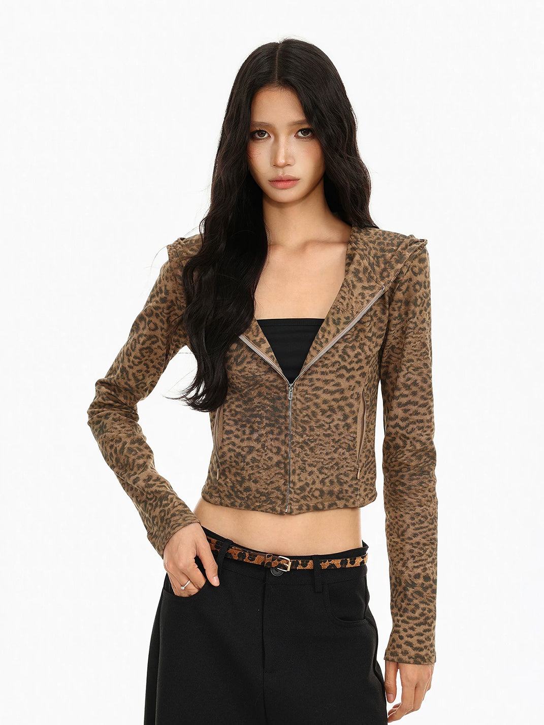 Fitted Leopard Print Cropped Zip Jacket - product view 5