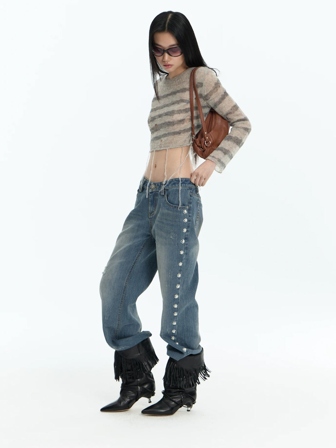 Pearl Flower Side Trim Flare Jeans - product view 6