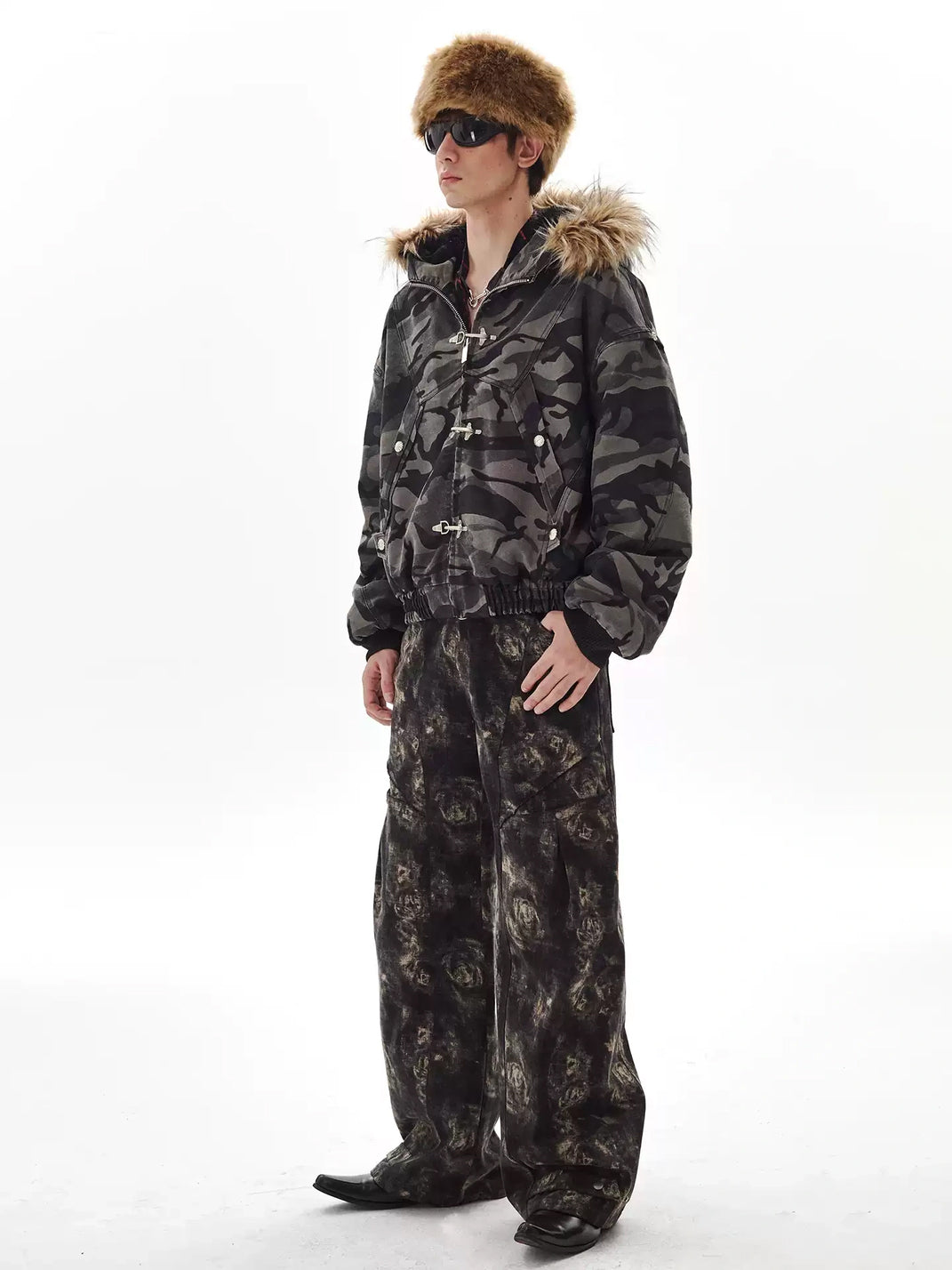 Faux Fur Hood Camouflage Cropped Jacket - product view 6
