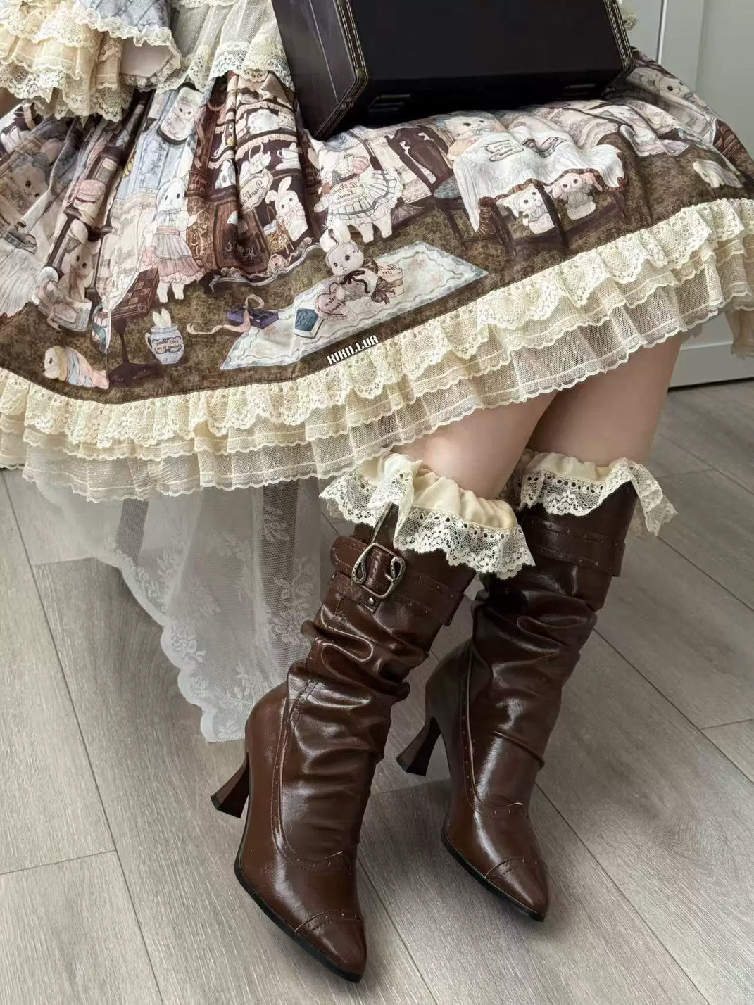 Double Buckle Folded Cuff Pointed Heel Boots - product view 6