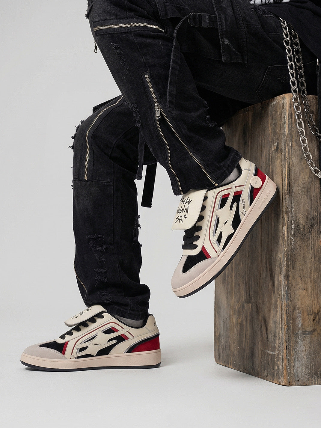 Red Flame-Panel Retro Trainer Sneakers - View 3
