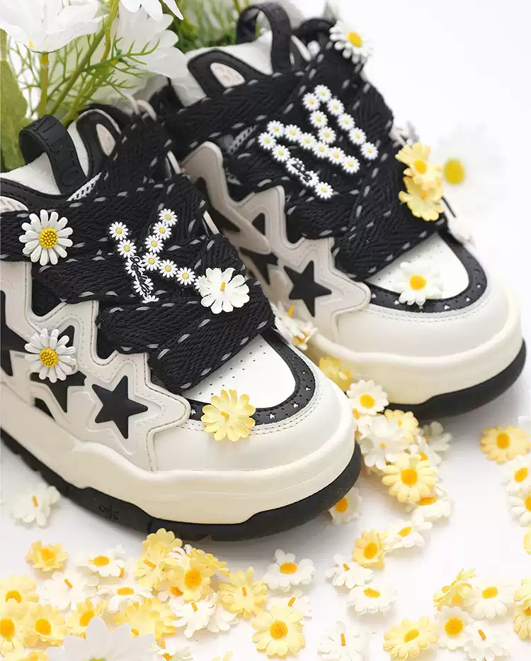 Reflective Daisy Star Chunky Sneakers - View 7
